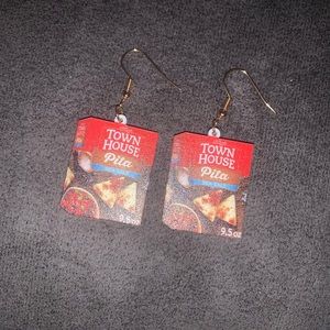 Town House Pita Sea Salt Snacks Products Earrings 48
